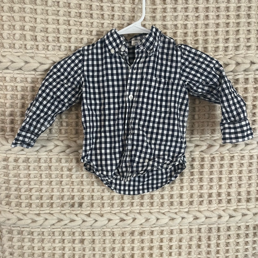 GAP Black and White Button Down Shirt Classic Style